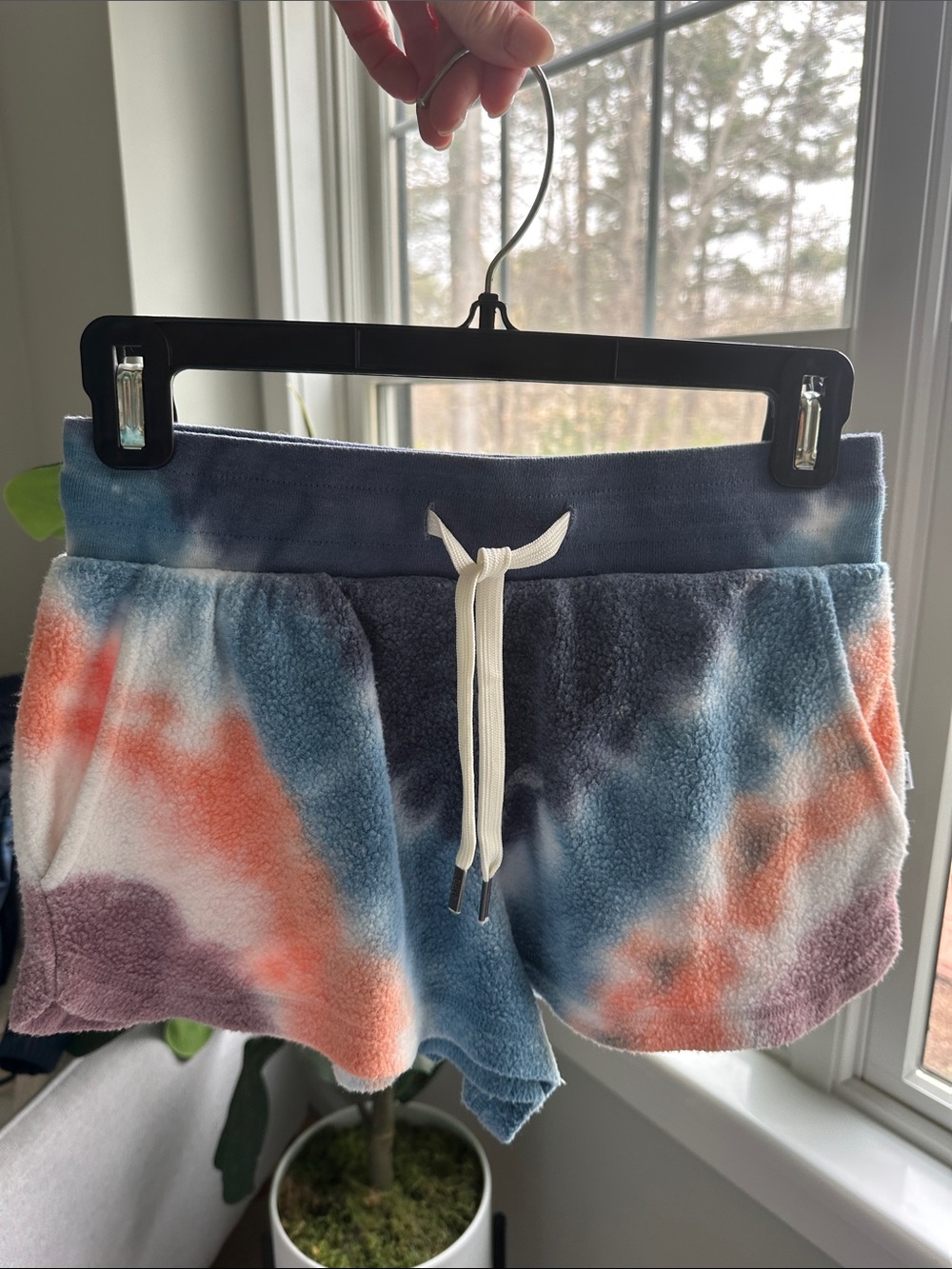 Feat Tie-Dye Plush Lounge Shotty Shorts with Drawstring - XS